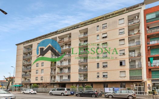 zona VIA LESSONA